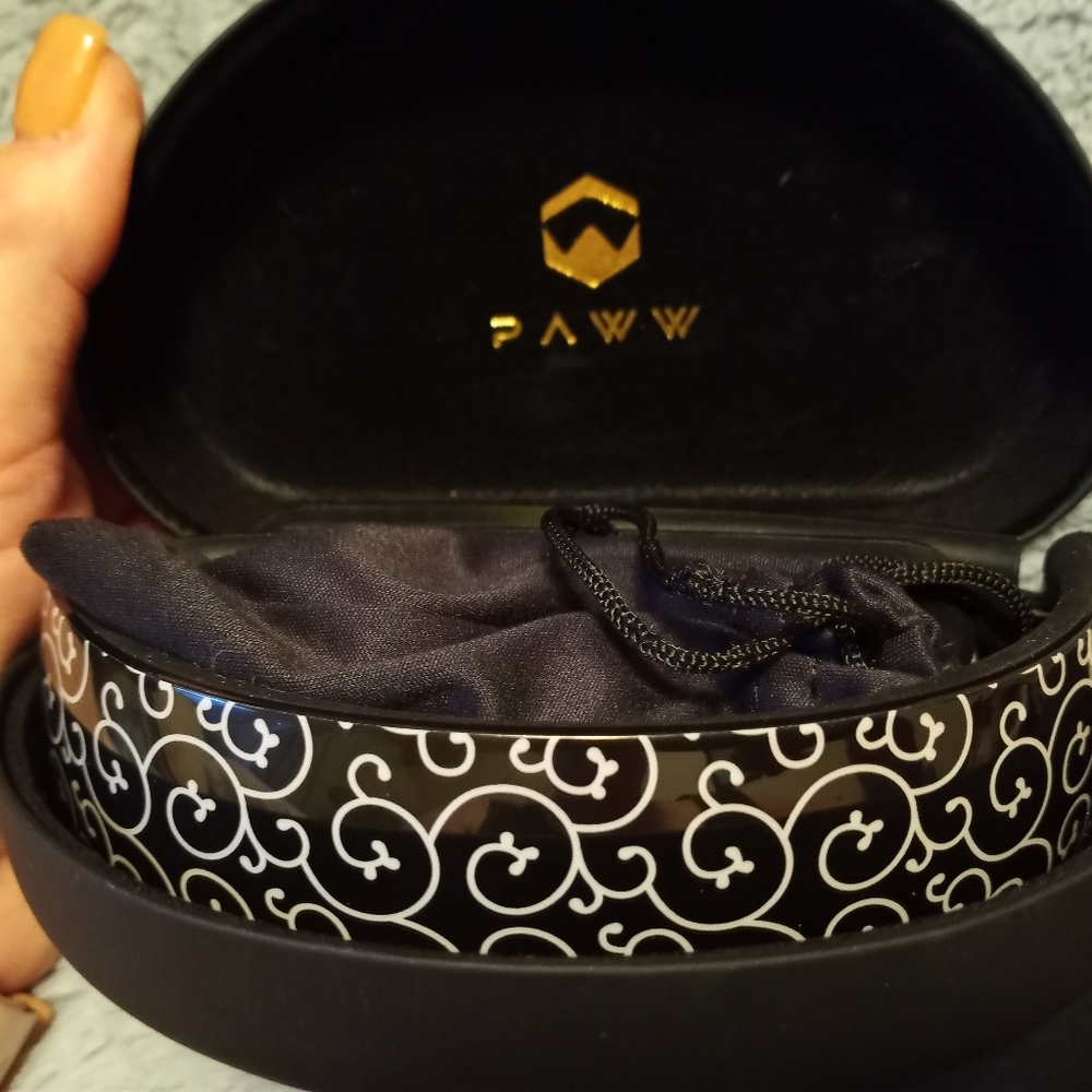 PAWW Silk Sound Headphones